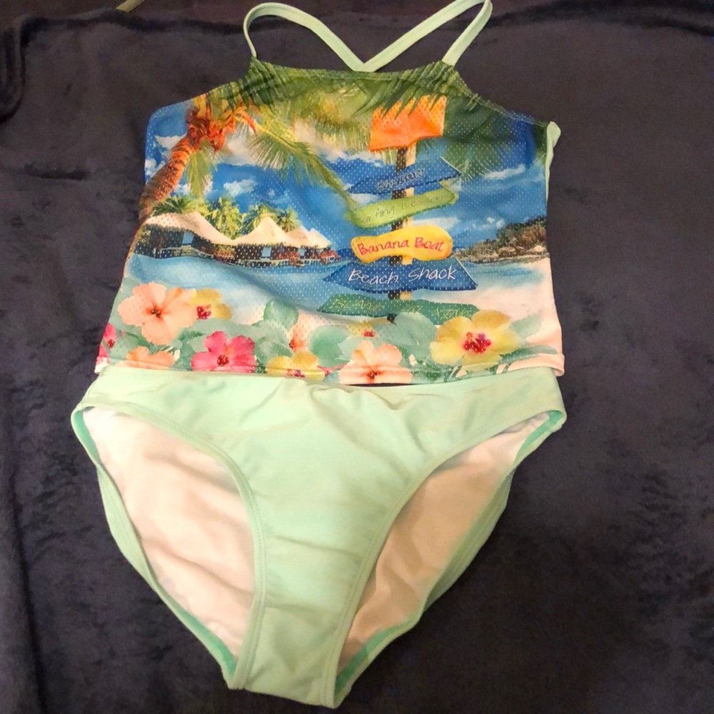 OP mint green tankini